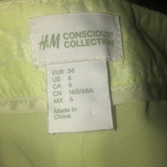 SOLD ✔️ on Merc H&M Lime Green Shorts - Picture 6 of 6